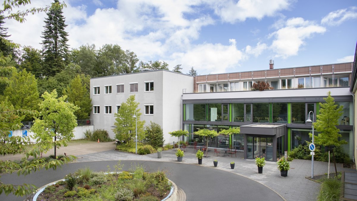 Heidelberg-Königstuhl Haueingang der Klinikingangsbereich_1