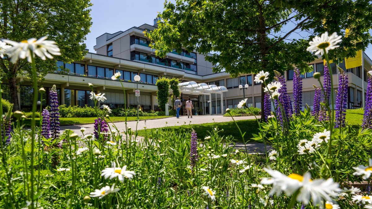 Hausansicht der Waldburg Zeil Argentalklinik